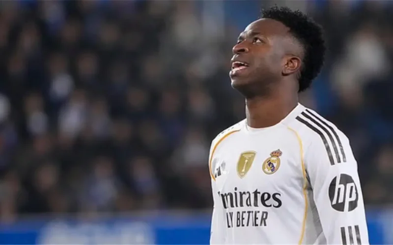 خطة احتياطية.. ريال مدريد يتعامل مع فشل تجديد فينيسيوس جونيور